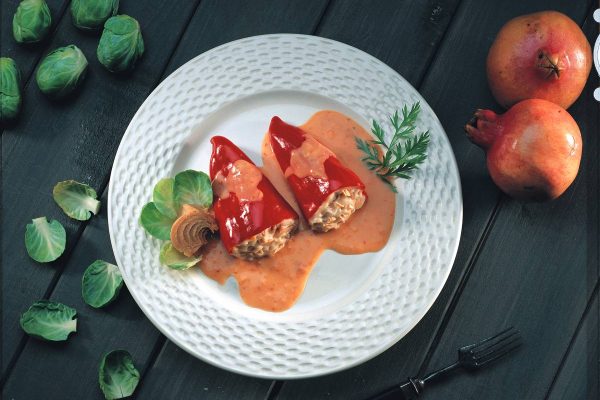 Pimientos de piquillo rellenos de atún